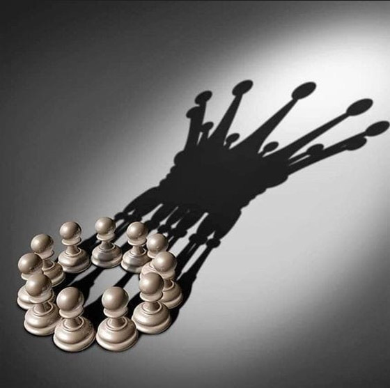 “Olmazsa Olmaz”lar Yaratarak Rakipleri Saf Dışı Etmek